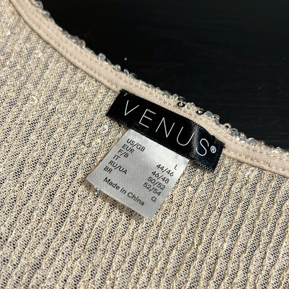 Venus sequin top size large flare sleeves - Picture 2 of 6